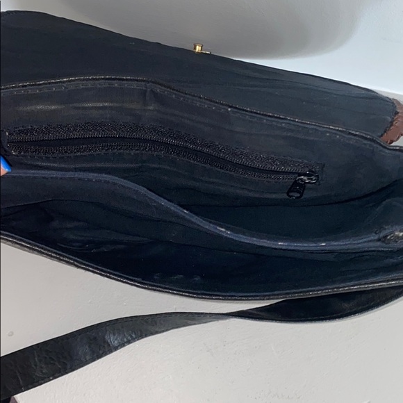 Leather cross body purse - Picture 2 of 3